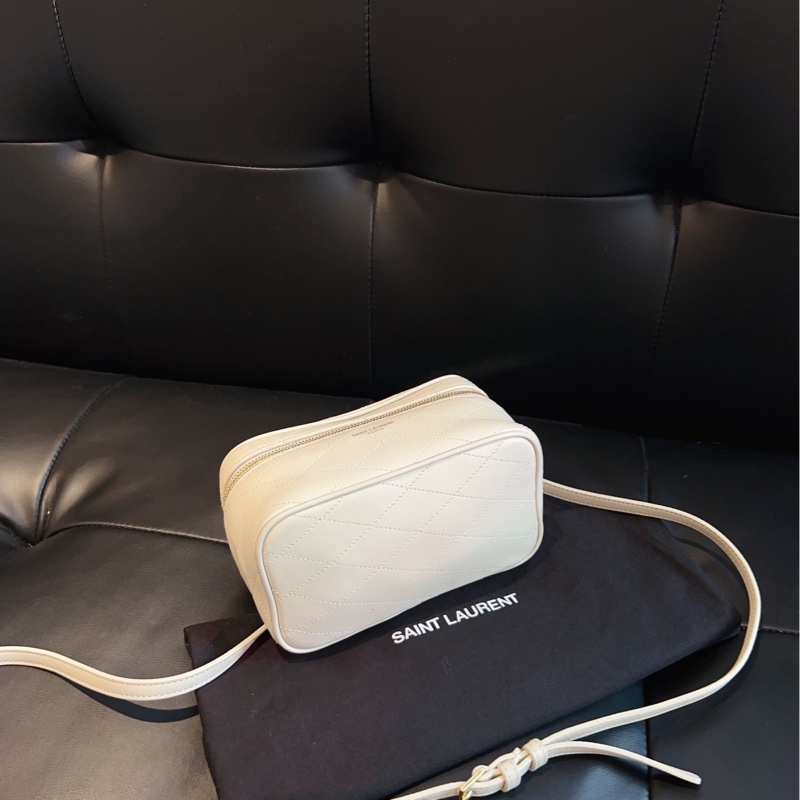 【98新🆕】YSl 白金菱格紋mini化妝包 盒子包 迷你斜挎包-4