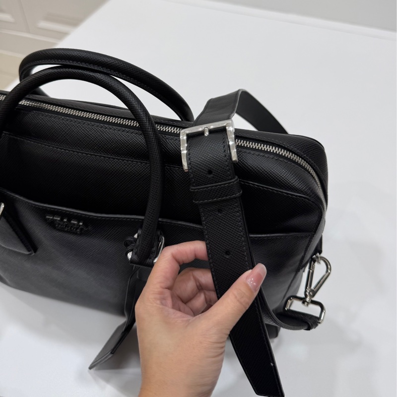 PRADA 黑色 十字紋 公事包 手提包 肩背包 側背包 斜背包 電腦包 公文包 文件包-25