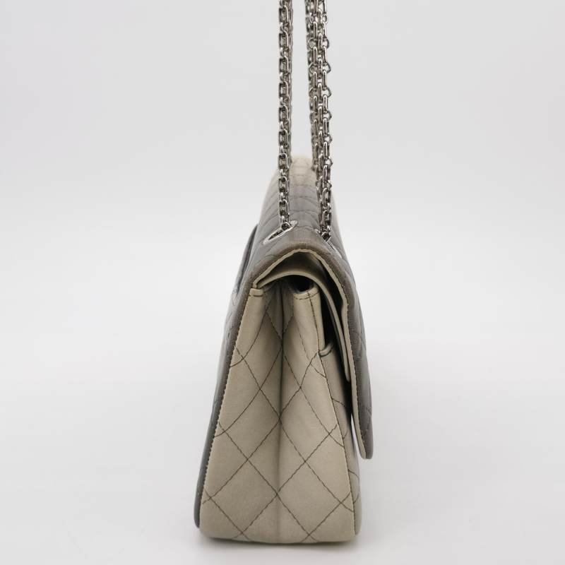 Chanel 2.55 Flag Bag季節限定款大號羊皮漸變色矩形旋扣單肩包-3