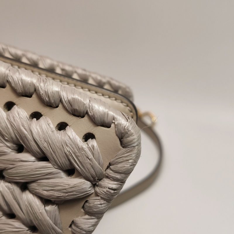 Fendi Peekaboo ISeeU小號牛皮編織包身扭鎖斜挎包單肩包-15