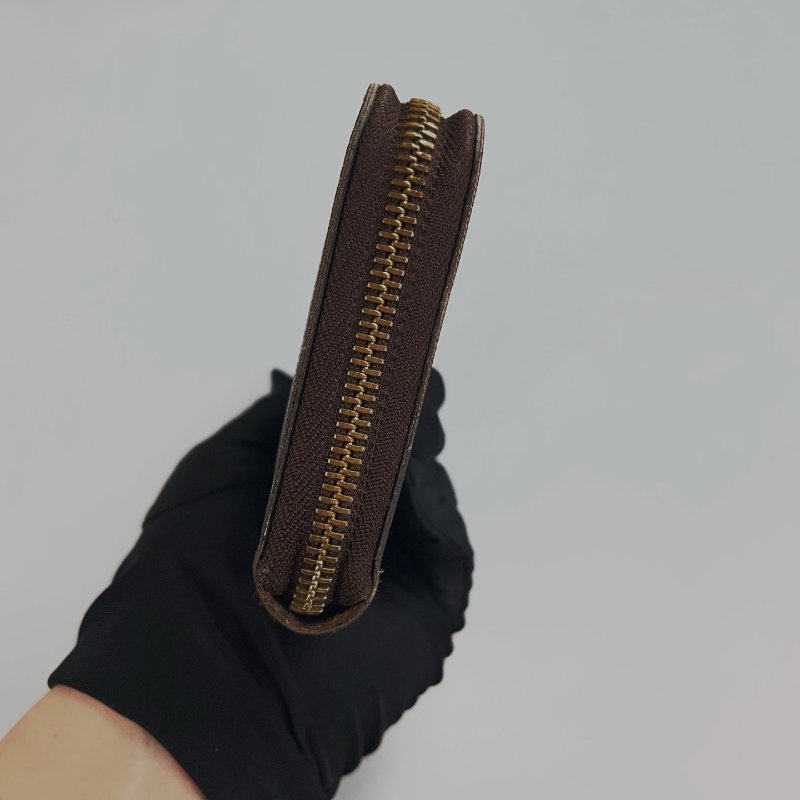 LV M60017 老花ㄇ拉長夾-3