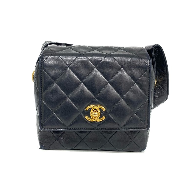 △ Chanel 香奈兒 Black Lambskin Gold Tone Metal Vintage Hand Bag No.2 黑色小羊皮金色金屬手袋No.2 - 257026490-1