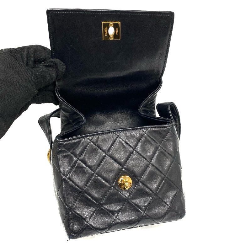 △ Chanel 香奈兒 Black Lambskin Gold Tone Metal Vintage Hand Bag No.2 黑色小羊皮金色金屬手袋No.2 - 257026490-15