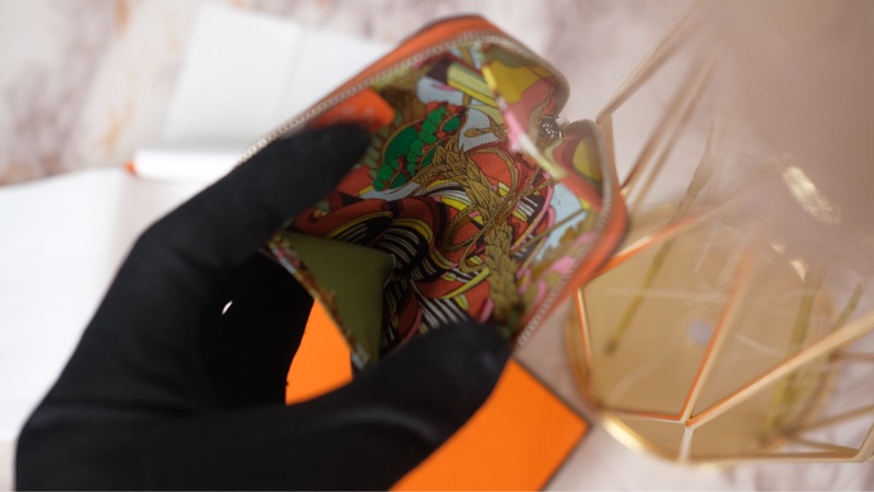 Hermes silk 絲巾零錢包Y刻-14
