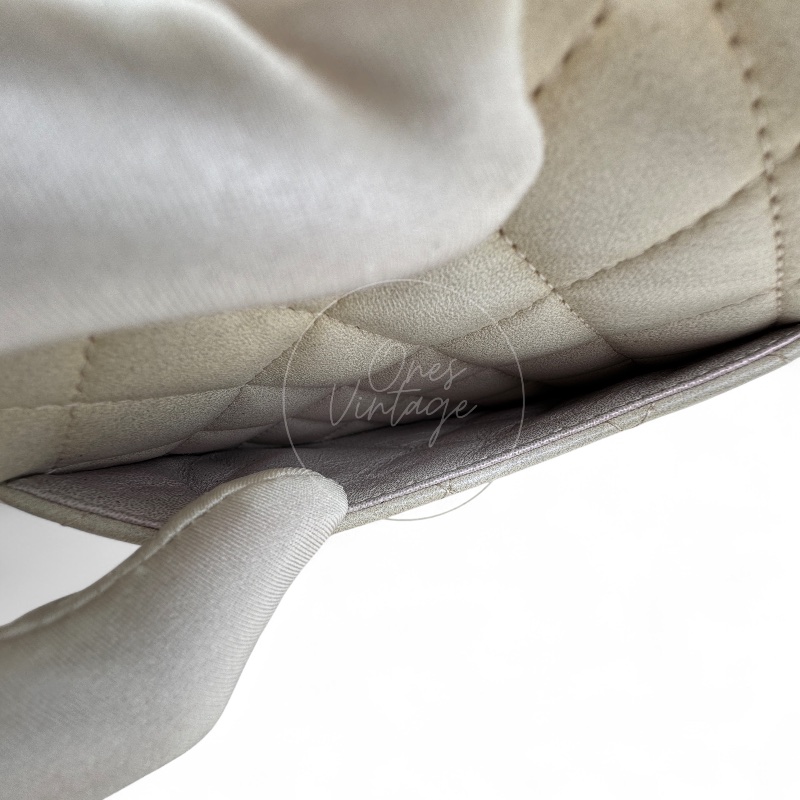 [Pre-owned] Chanel Pearl Caviar Rectangular Mini with Top Handle-13