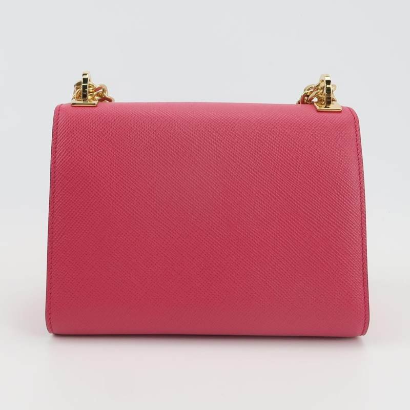 Prada Monochrome牛皮純色字母logo信封式翻蓋斜挎包-4