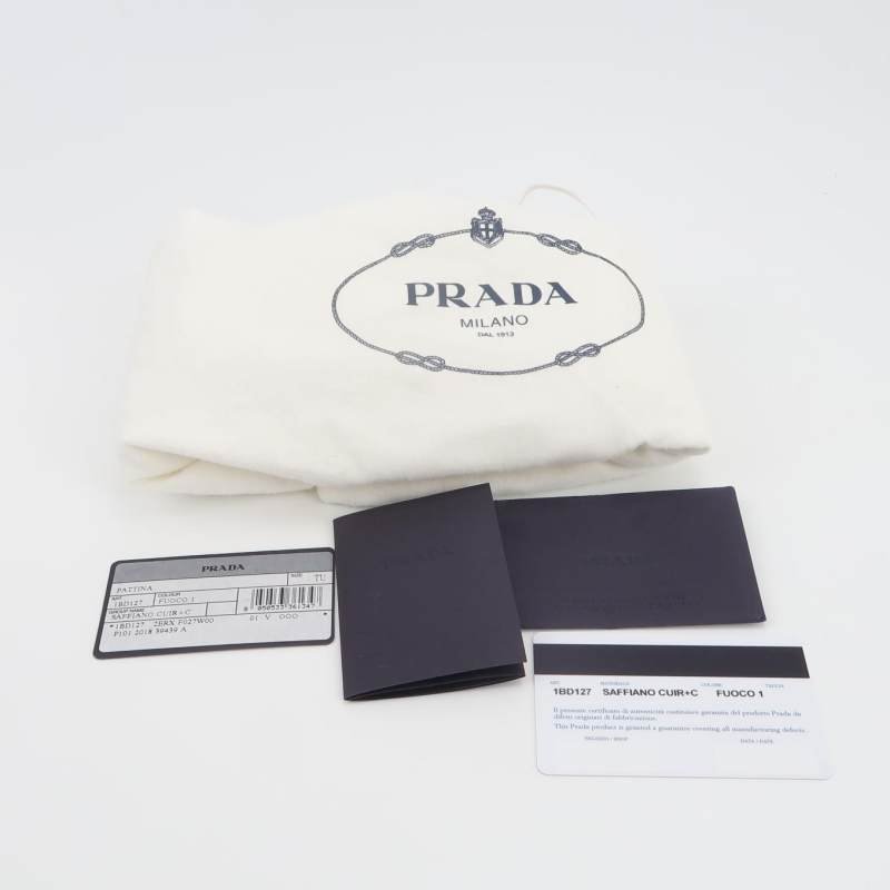 Prada Monochrome牛皮純色字母logo信封式翻蓋斜挎包-8