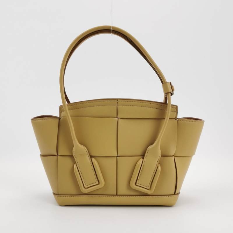 Bottega VenetaArco迷你牛皮Intrecciato編織斜挎包-4