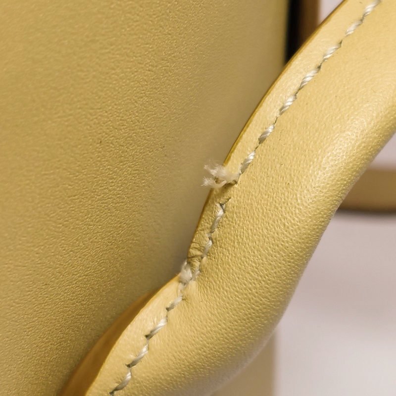 Bottega VenetaArco迷你牛皮Intrecciato編織斜挎包-13