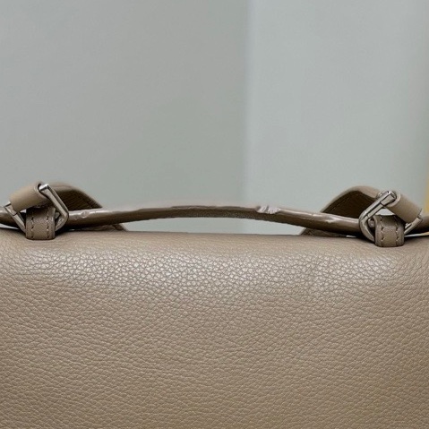 【89🆕】Loro Piana LP19全皮飯盒包奶茶色銀扣 手提斜挎包-4