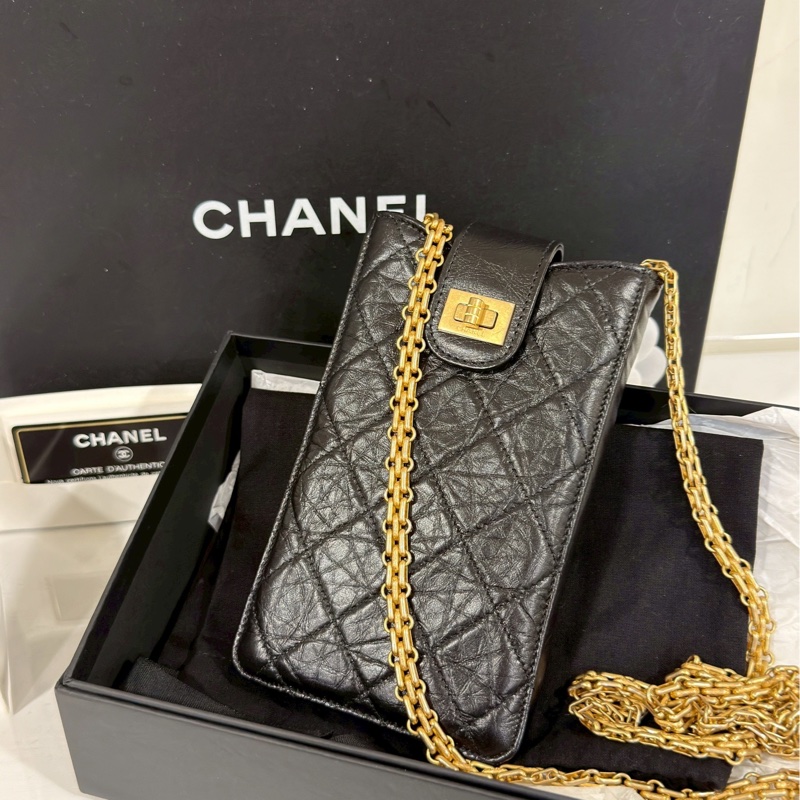 🈶購證99新🆕解放雙手😍Chanel黑金leboy菱格紋手機包斜背包-4