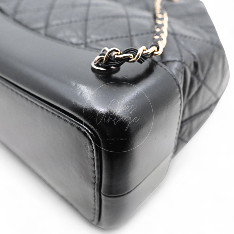 [Pre-owned] Chanel Black Calfskin Gabrielle Chain Backpack-25