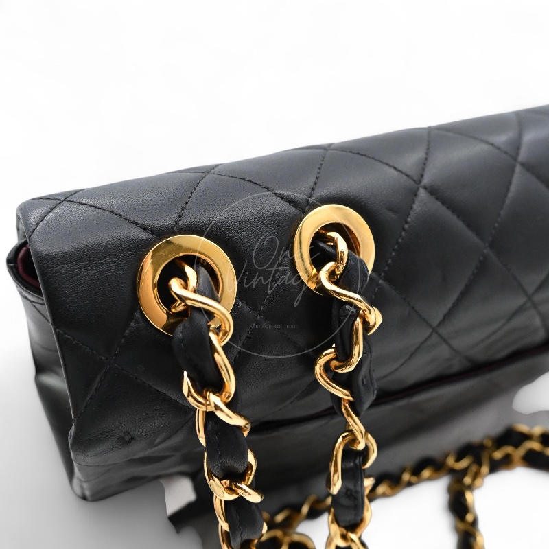 [Pre-owned] Chanel Black Calfskin Maxi Flap Bag-20