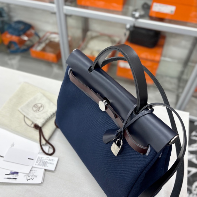 【98新】Hermes 海軍藍/黑色/靛藍/馬鞍紅Herbag31 B刻 手提單肩包-1