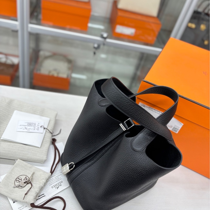 【閒置99新】Hermes 黑銀22菜籃子 U刻 tc 手提包-1