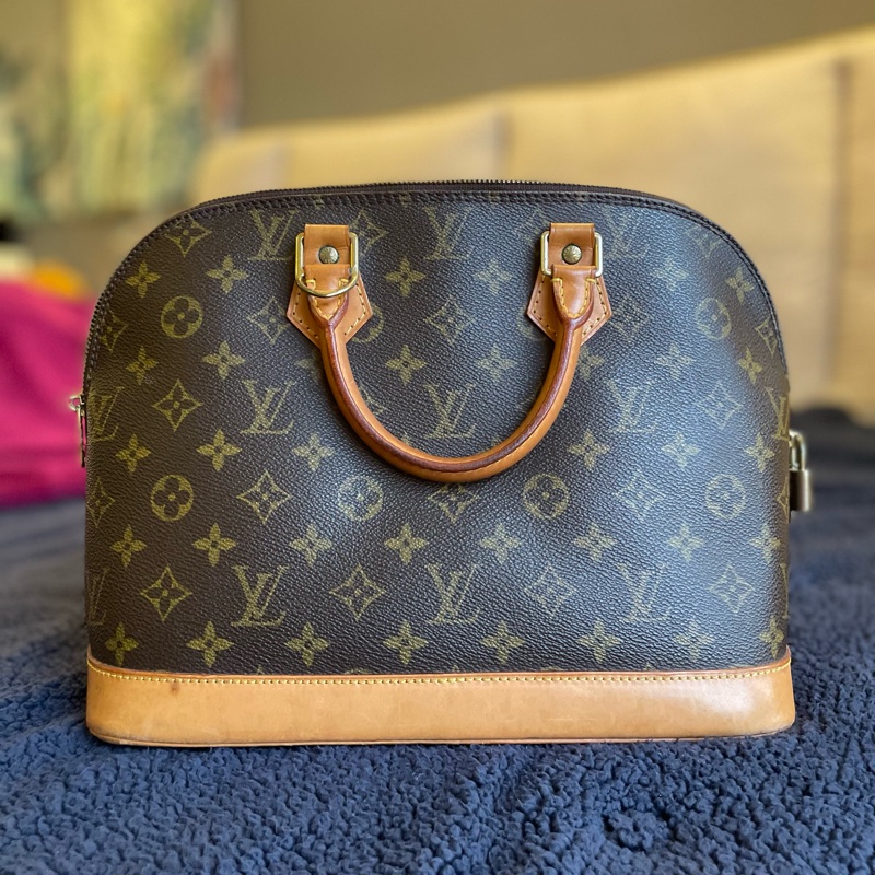 新年特價🉐Louis Vuitton Alma PM老花貝殼包-1