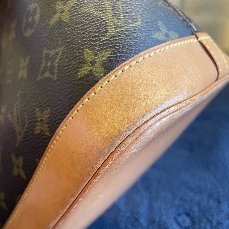 新年特價🉐Louis Vuitton Alma PM老花貝殼包-9