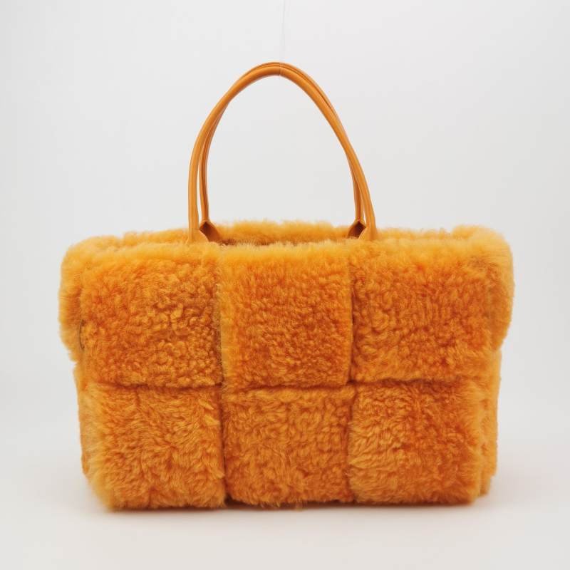 Bottega Veneta Arco中號純色毛絨Intrecciato編織子母包手提包-2