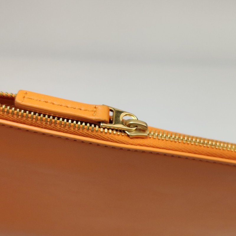 Bottega Veneta Arco中號純色毛絨Intrecciato編織子母包手提包-9