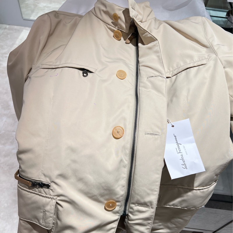 Salvatore Ferragamo男生大衣-1