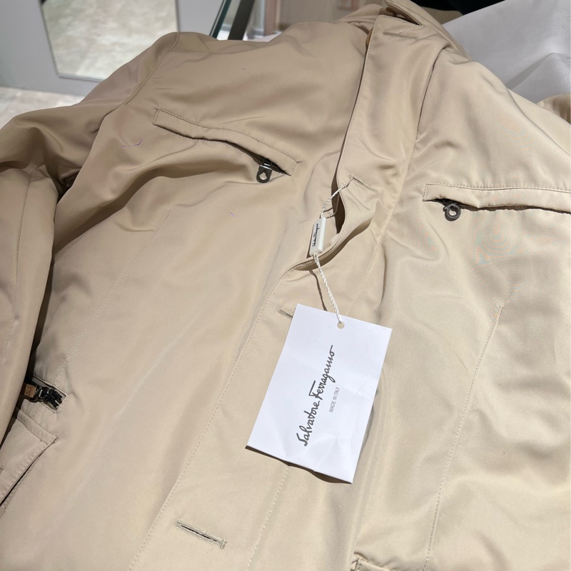 Salvatore Ferragamo男生大衣-4