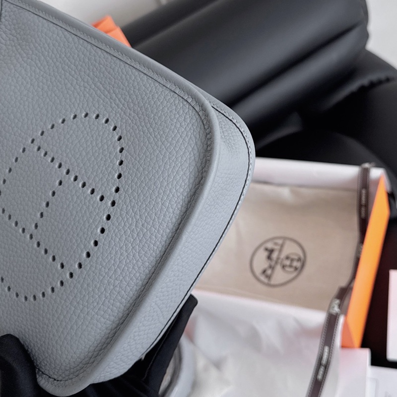 【全新品】Hermes愛馬仕 mini Evelyne 雲霧灰 銀扣 tc皮 K刻-4