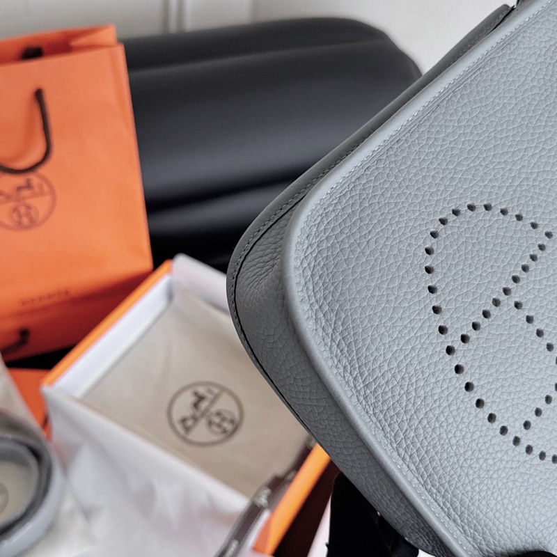 【全新品】Hermes愛馬仕 mini Evelyne 雲霧灰 銀扣 tc皮 K刻-5