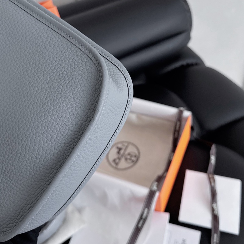 【全新品】Hermes愛馬仕 mini Evelyne 雲霧灰 銀扣 tc皮 K刻-6