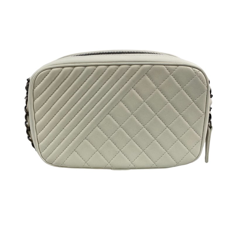 △ Chanel 香奈兒 White Lambskin Ruthenium-Finish Metal Camera Chain Shoulder Bag No.20 白色小羊皮鍍釕金屬鎖鏈肩背袋No.20 - 257026441-2