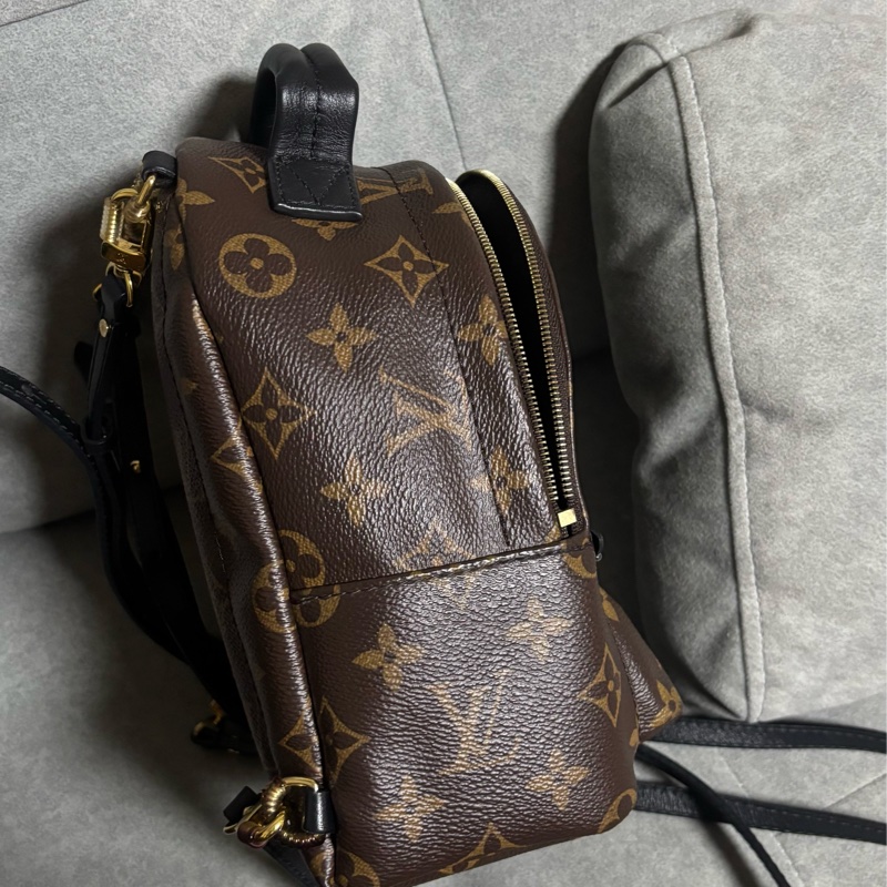 （台北微風購入） Louis Vuitton LV Palm Springs Mini 後背包小書包🎒-12