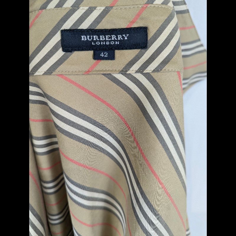 莉亞精品♡Burberry 斜格紋襯衫-3