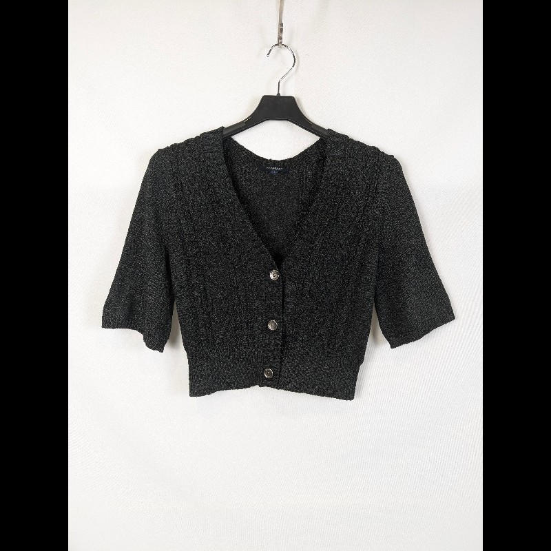 莉亞精品♡Burberry 黑針織衫 尺碼1 二手美品-0