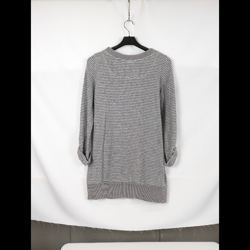 莉亞精品♡Burberry 灰綠橫條紋束帶上衣 尺碼38 二手美品-1