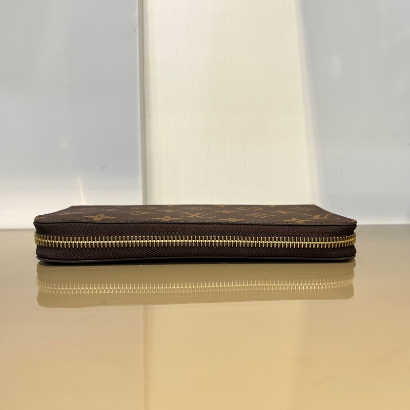 LV原花金釦12卡ㄇ拉長夾M42616-4