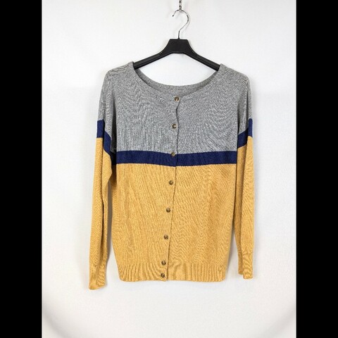 莉亞精品♡Burberry 灰黃拼接針織衫 尺碼38 二手美品