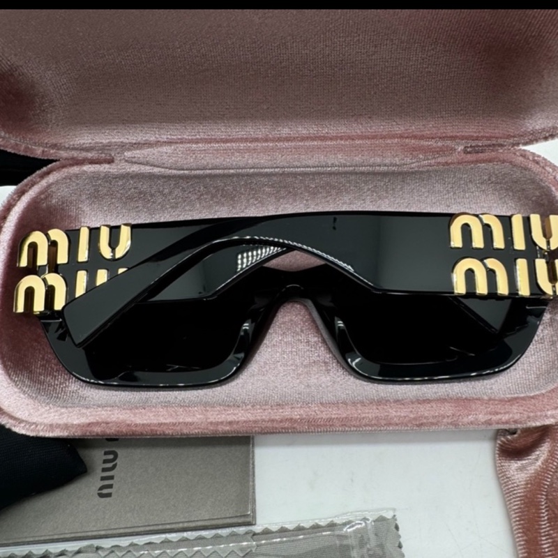 Miumiu 墨鏡/太陽眼鏡 09W-1