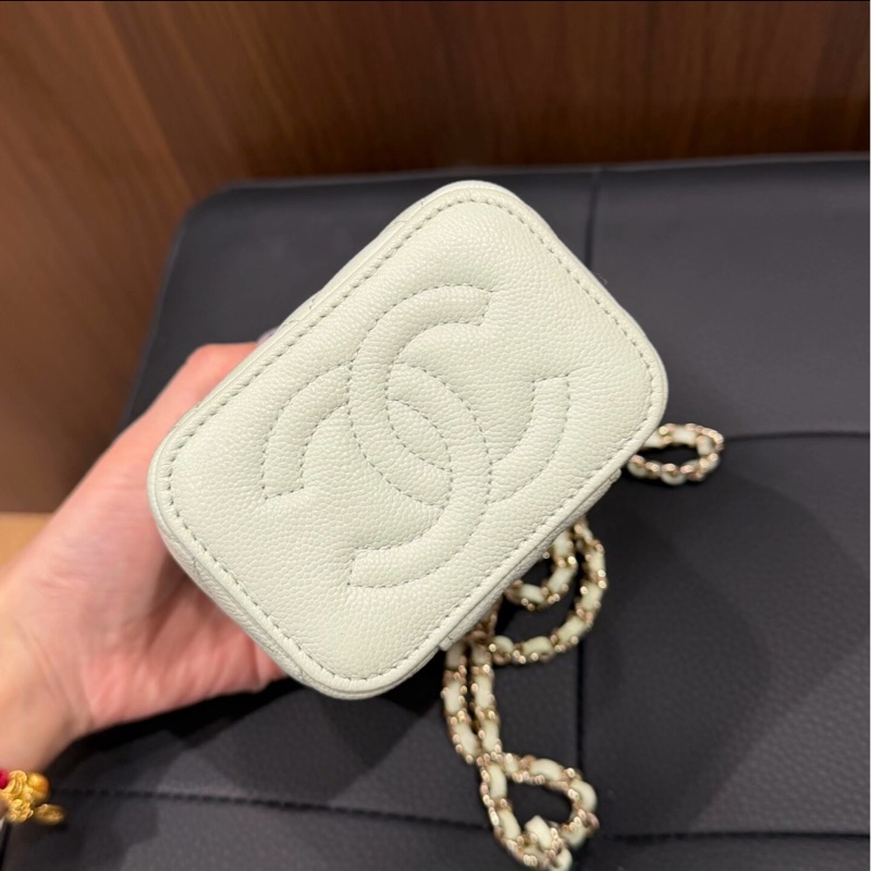 【98%新 ✨ 全網最低價】Chanel 荔枝皮淡綠色金色小盒子 2025年-2