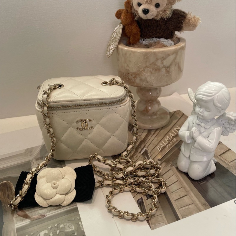 【90%新 ✨ 全網最低價】Chanel 白金小盒子 山茶花特別款-1