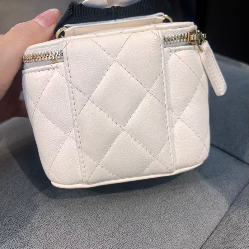 【97%新 ✨ 全網最低價】Chanel 白金小盒子 山茶花特別款-4