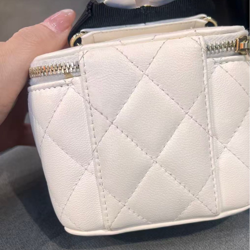 【97%新 ✨ 全網最低價】Chanel 白金小盒子 山茶花特別款-15