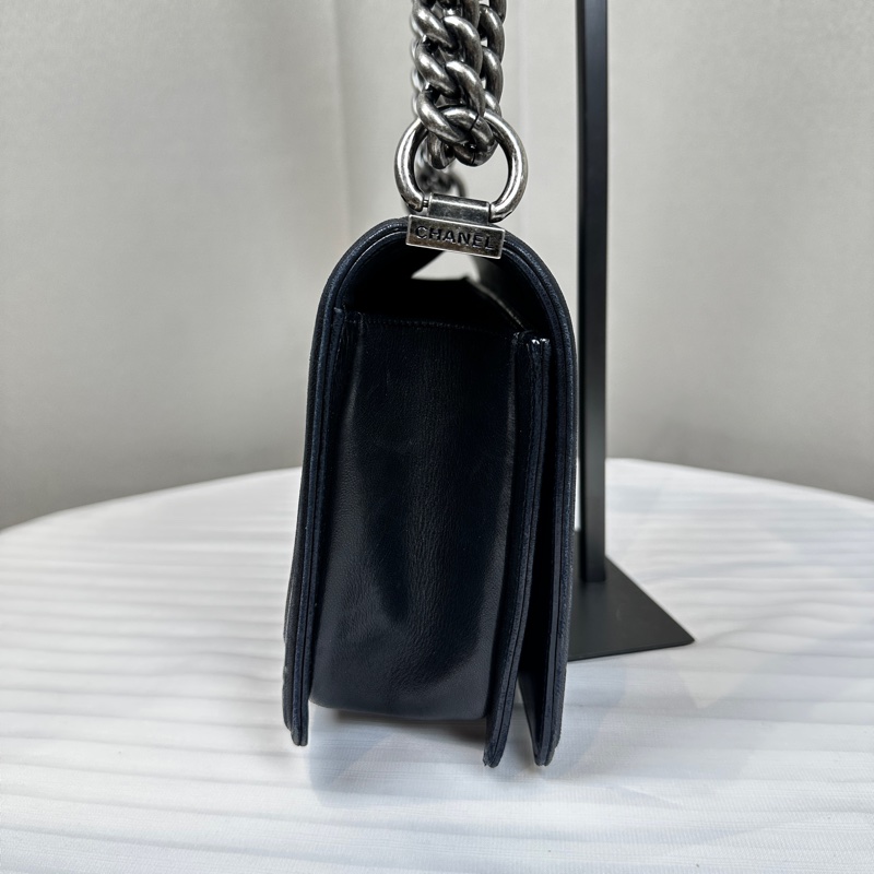 香奈兒/Chanel Leboy 黑色銀扣菱格紋中號羊皮肩背斜背包 25x15x9cm-2