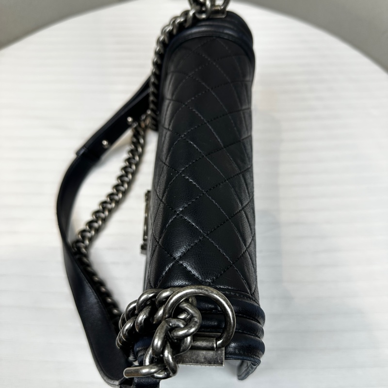 香奈兒/Chanel Leboy 黑色銀扣菱格紋中號羊皮肩背斜背包 25x15x9cm-4