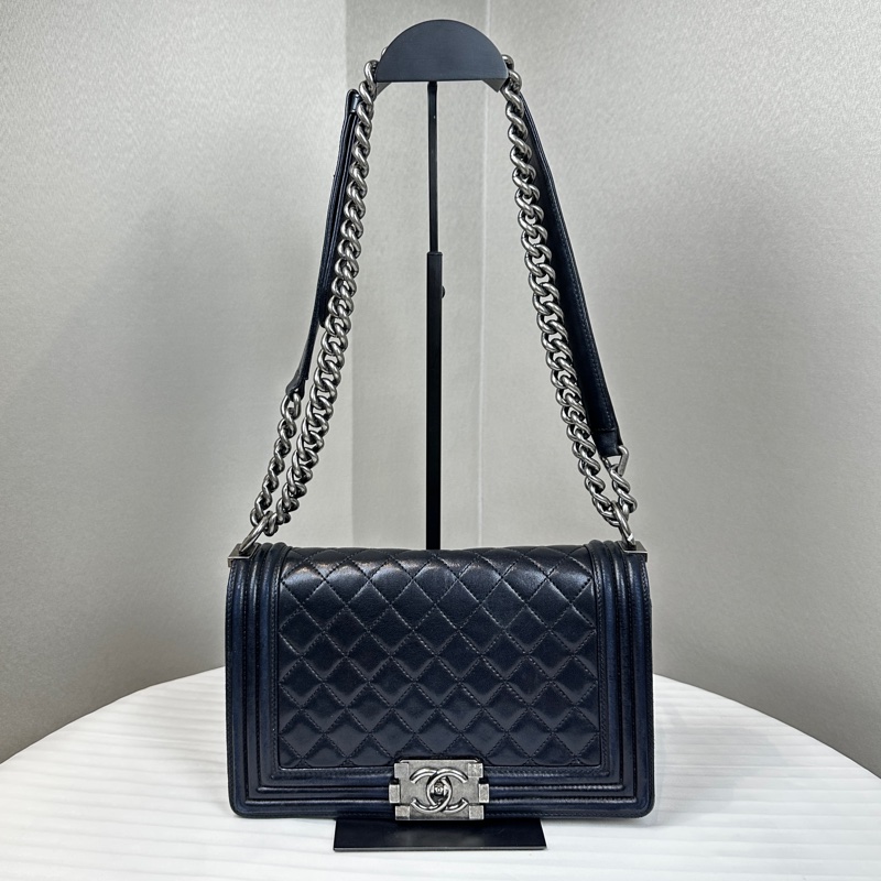 香奈兒/Chanel Leboy 黑色銀扣菱格紋中號羊皮肩背斜背包 25x15x9cm-8