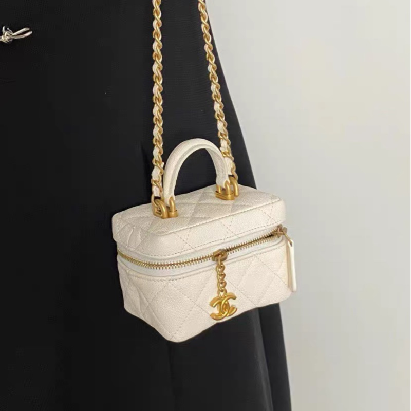 【90%新 ✨ 全網最低價】Chanel 荔枝皮白金小盒子-5