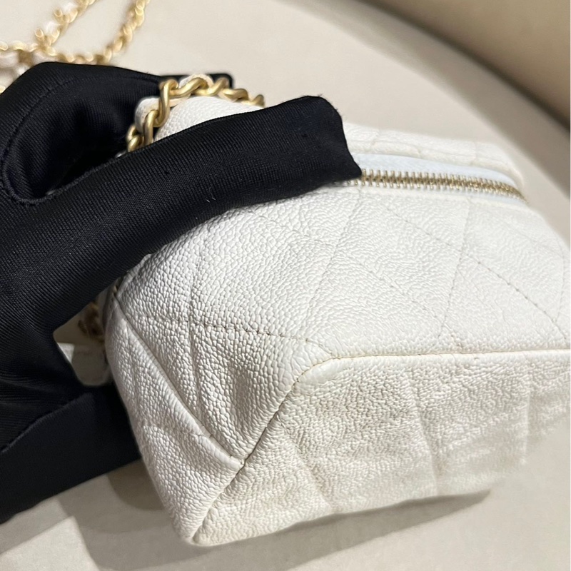 【95%新 ✨ 全網最低價】Chanel 荔枝皮白金小盒子-7