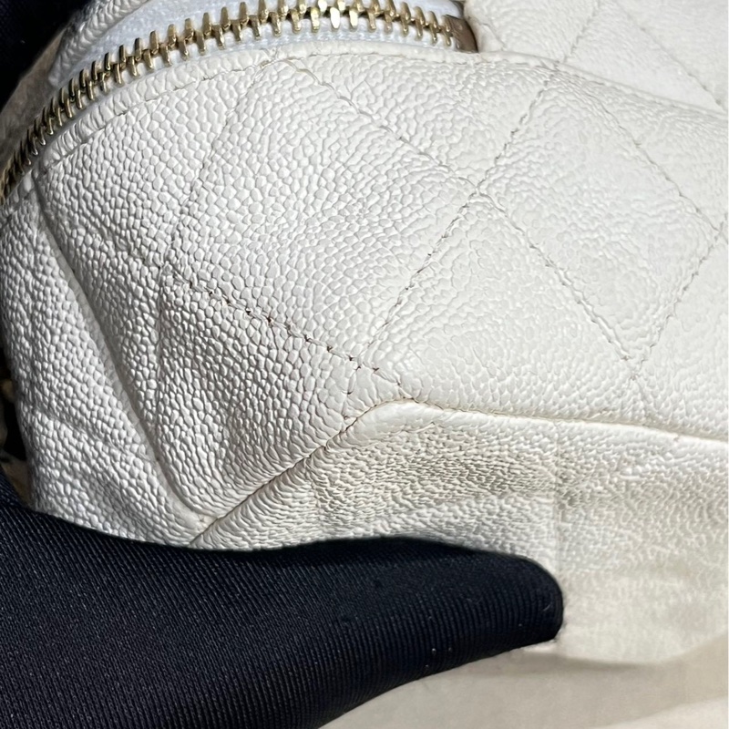 【95%新 ✨ 全網最低價】Chanel 荔枝皮白金小盒子-9