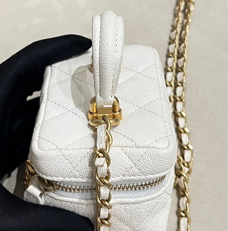 【95%新 ✨ 全網最低價】Chanel 荔枝皮白金小盒子-10