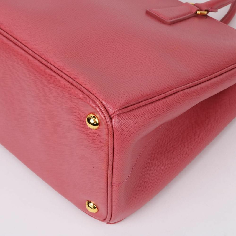 【包稅】PRADA Saffiano Lux 粉紅雙肩包-9