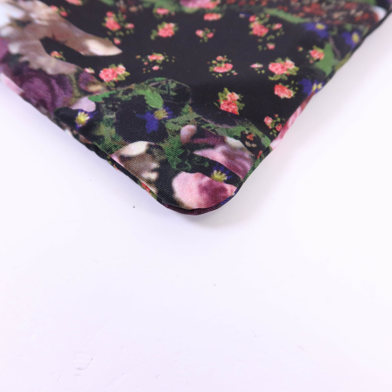 GIVENCHY 尼龍Pouch銀扣手拿包-8