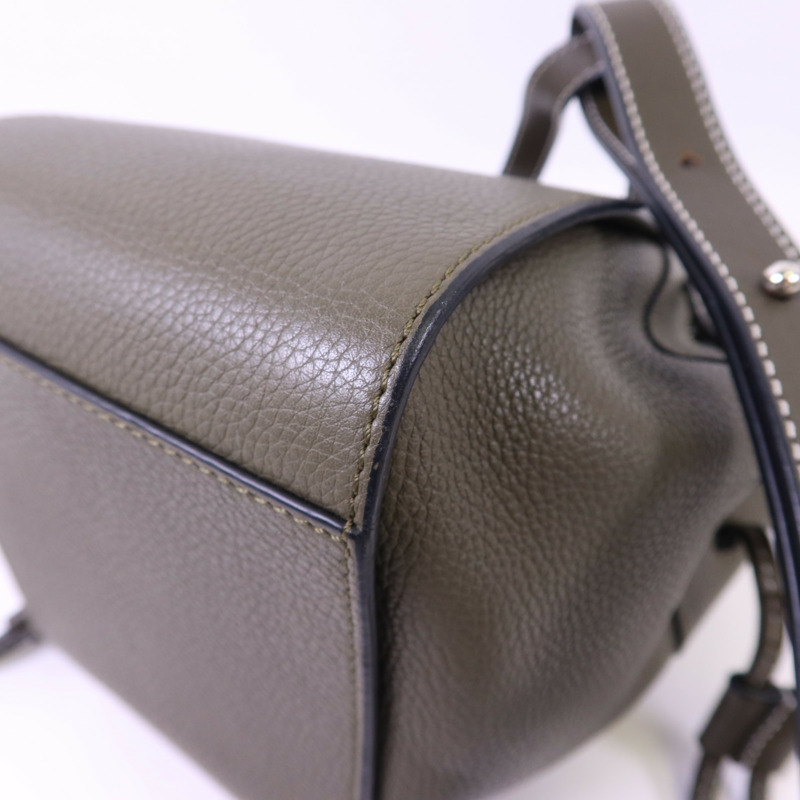 LOEWE 牛皮皮革Mini Hammock Bag銀扣手挽肩背兩用袋-9